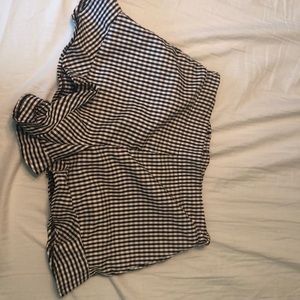 Ruffle black and white checkered shorts